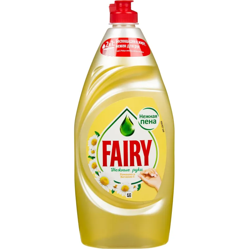 Средство для мытья посуды Fairy Нежные руки Ромашка и витамин Е 900 мл
