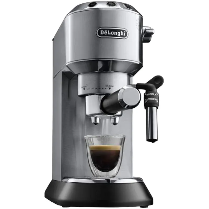 Кофеварка рожковая De'Longhi /EC685.M/ 1350Вт серебристый/черный