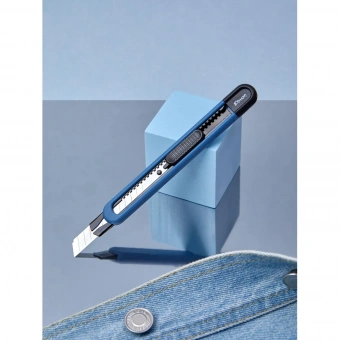 Нож канцелярский Комус Denim усиленный с фиксатором 9 мм