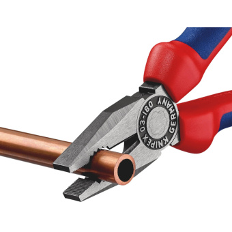 Плоскогубцы комбинированные L-180 мм KNIPEX KN-0302180