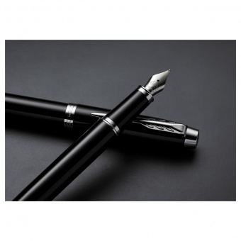 Ручка перьевая Parker "IM Black CT" синяя, 0,8мм, подарочная упаковка