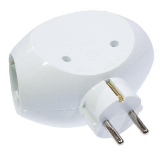 Тройник Makel трехместный с заземлением 16А IP20 белый (10015)