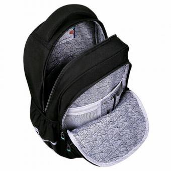 Рюкзак BRAUBERG MOTION, 2 отделения, 3 кармана, "Get away", СВЕТООТРАЖАЮЩИЙ ПРИНТ, 41х28х17 см, 2731